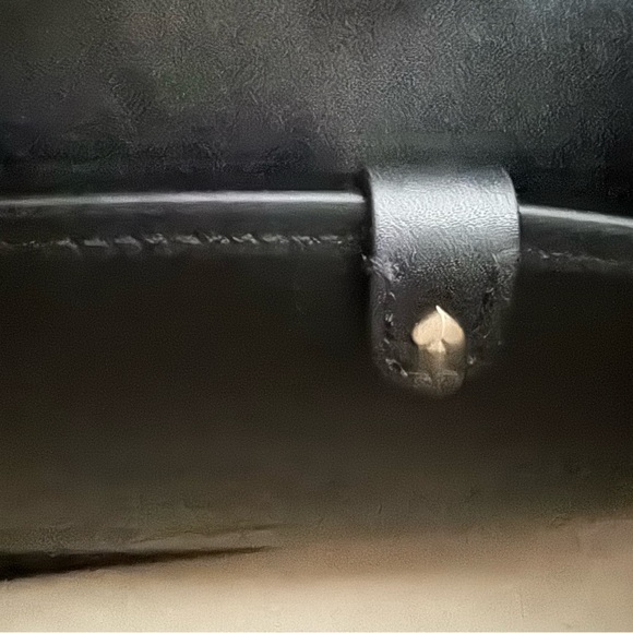 Authentic Gorgeous Kate Spade Satchel Crossbody - Picture 9 of 11